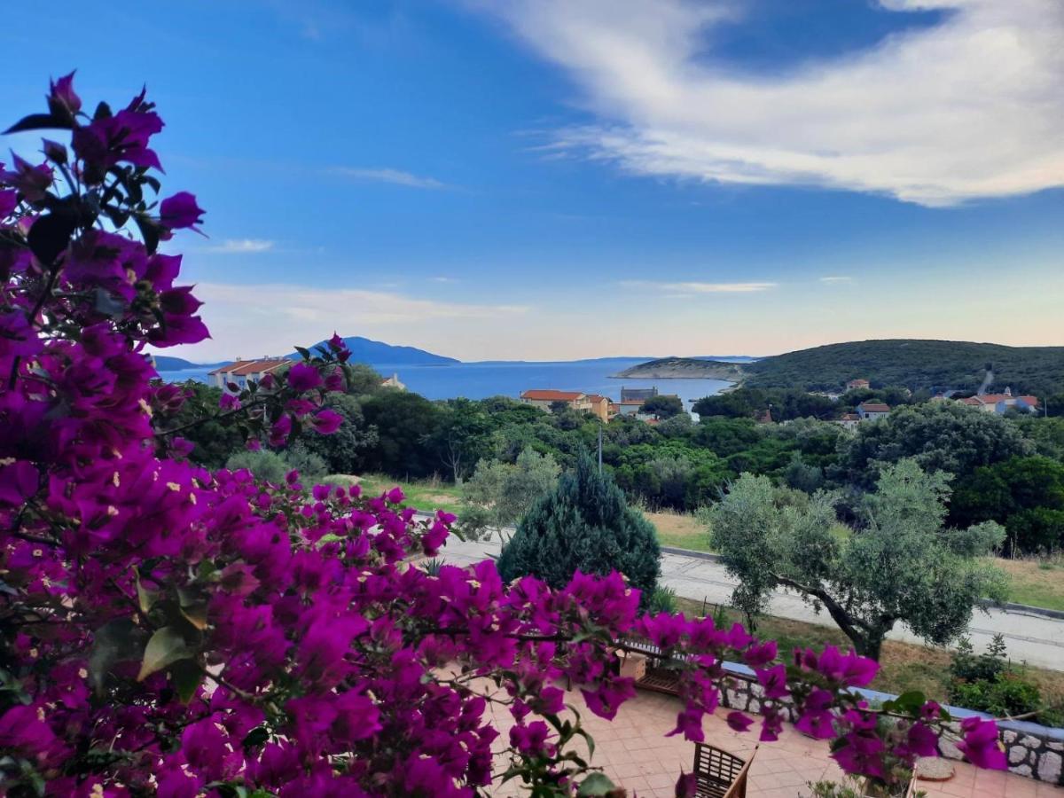 Hotel Zlatni Lav Martinšćica Kültér fotó