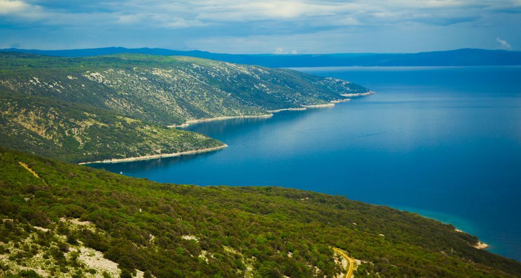 Hotel Zlatni Lav Martinšćica Kültér fotó