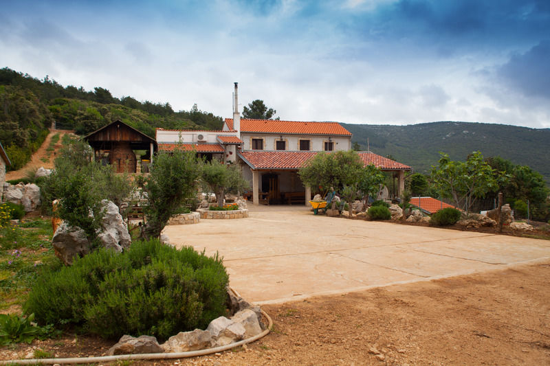 Hotel Zlatni Lav Martinšćica Kültér fotó