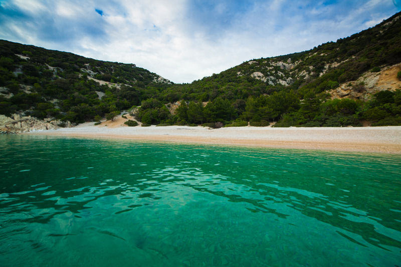 Hotel Zlatni Lav Martinšćica Kültér fotó